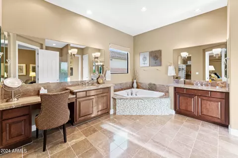 3111 E Red Oak Ct, Gilbert, AZ 85297 photo 18
