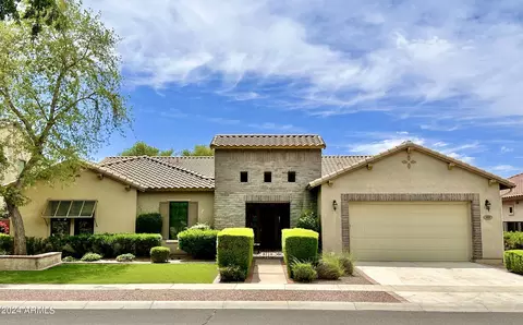 3111 E Red Oak Ct, Gilbert, AZ 85297