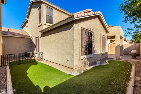 Exterior - 5331 E Holmes Ave, Mesa, AZ 85206 photo 3 of 5