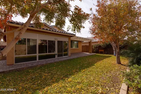 Exterior - 2702 E Saddlebrook Rd, Gilbert, AZ 85298 photo 5 of 13