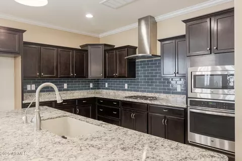 Kitchen - 2702 E Saddlebrook Rd, Gilbert, AZ 85298 photo 2 of 3