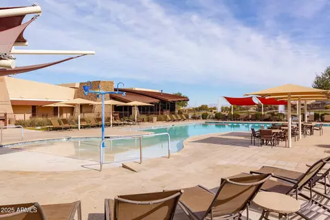 Exterior - 2702 E Saddlebrook Rd, Gilbert, AZ 85298 photo 10 of 13
