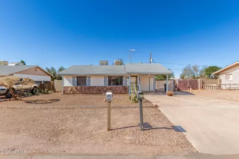 1940 S Coconino Dr, Apache Junction, AZ 85120 photo 2
