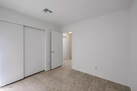 Bedroom - 2828 E Blackhawk Dr, Phoenix, AZ 85050 photo 2 of 2