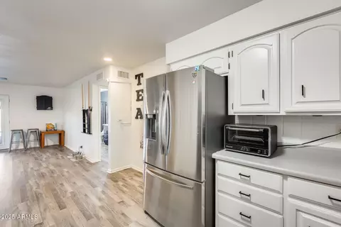 Kitchen - 6702 E Adobe St, Mesa, AZ 85205 photo 5 of 5