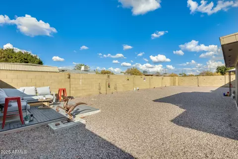 Exterior - 6702 E Adobe St, Mesa, AZ 85205 photo 8 of 10