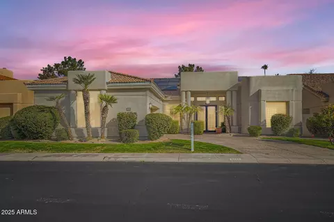 8334 E Jenan Dr, Scottsdale, AZ 85260