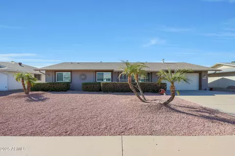 9821 W Cedar Dr, Sun City, AZ 85351