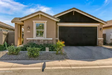 41233 W Carlisle Ln, Maricopa, AZ 85138