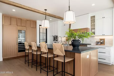 Kitchen - 3427 E Campbell Ave, Phoenix, AZ 85018 photo 1 of 7