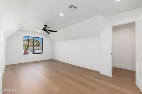 Bedroom - 3427 E Campbell Ave, Phoenix, AZ 85018 photo 6 of 6