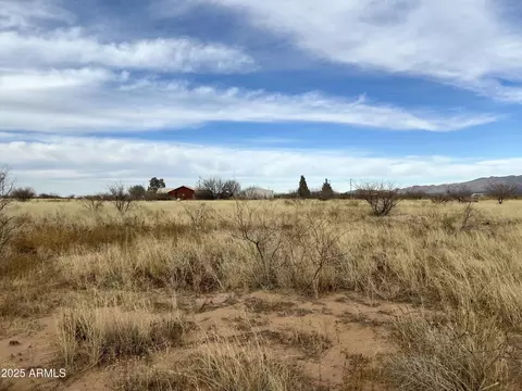 10255 E Calle Tormenta -- #-, Hereford, AZ 85615 photo 4