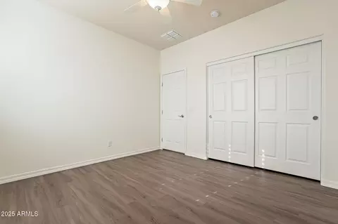 Bedroom - 3982 E Sandpiper Dr, Phoenix, AZ 85050 photo 2 of 2