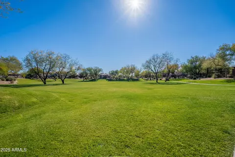 Exterior - 3982 E Sandpiper Dr, Phoenix, AZ 85050 photo 9 of 10