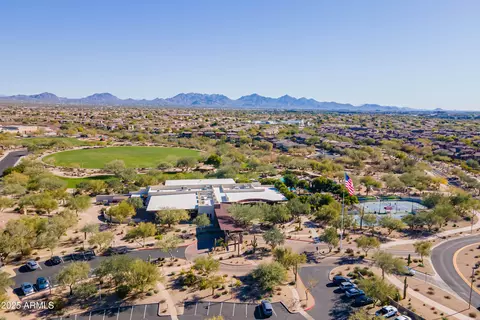 View/Area - 3982 E Sandpiper Dr, Phoenix, AZ 85050 photo 1 of 10