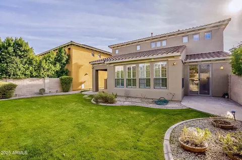 Exterior - 3982 E Sandpiper Dr, Phoenix, AZ 85050 photo 6 of 10