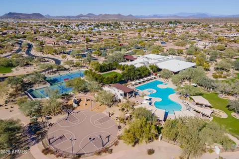 View/Area - 3982 E Sandpiper Dr, Phoenix, AZ 85050 photo 5 of 10