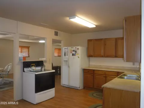 Kitchen - 614 W Frontier St E, Payson, AZ 85541 photo 1 of 2