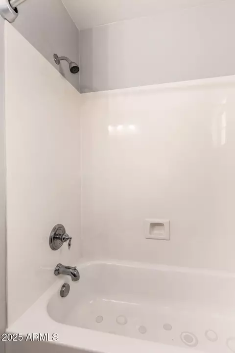 Bath - 6512 W Eagle Talon Trl, Phoenix, AZ 85083 photo 7 of 7