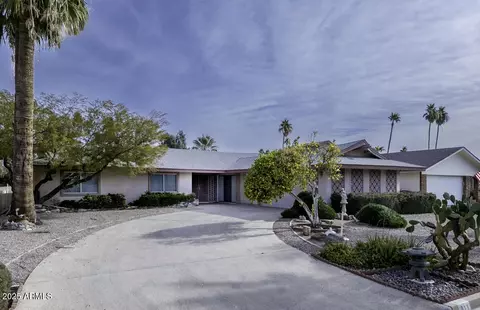 811 S Revolta Cir, Mesa, AZ 85208