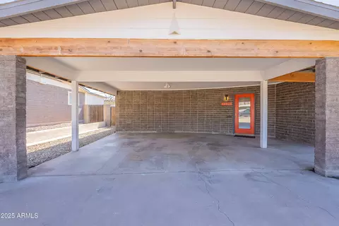 1219 E Seldon Ln, Phoenix, AZ 85020 photo 2