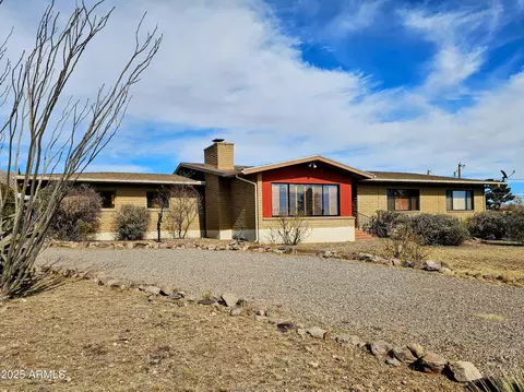 66 Mohave Dr, Bisbee, AZ 85603