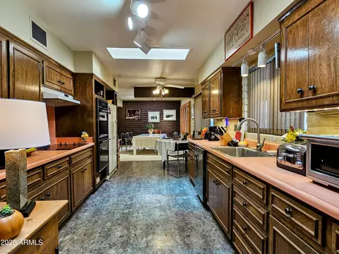 Kitchen - 66 Mohave Dr, Bisbee, AZ 85603 photo 1 of 2