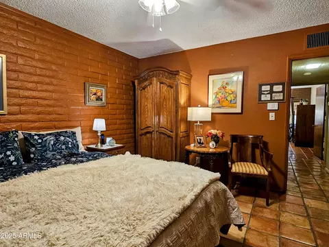 Bedroom - 66 Mohave Dr, Bisbee, AZ 85603 photo 2 of 3