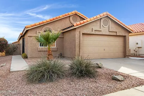 2023 E Glenhaven Dr, Phoenix, AZ 85048 photo 2