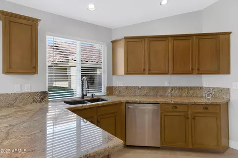 2023 E Glenhaven Dr, Phoenix, AZ 85048 photo 10