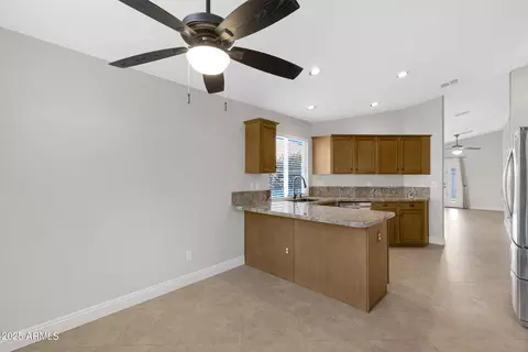 2023 E Glenhaven Dr, Phoenix, AZ 85048 photo 13