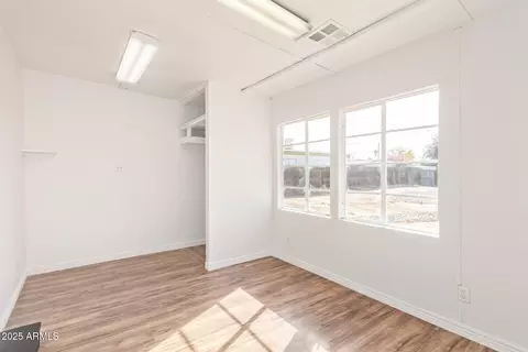 8215 E 2nd Ave, Mesa, AZ 85208 photo 9