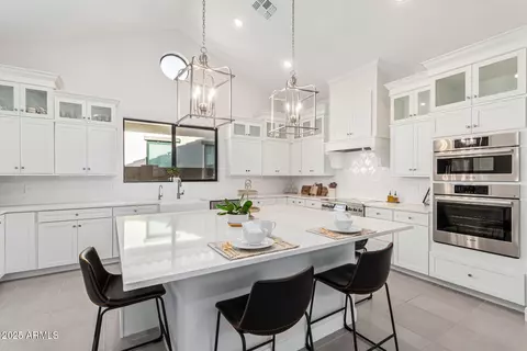 42223 N Golden Trl, San Tan Valley, AZ 85140