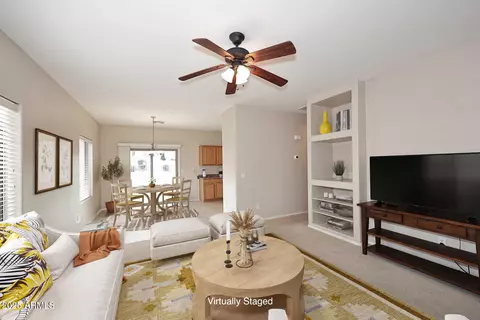 6657 E Regina St, Mesa, AZ 85215