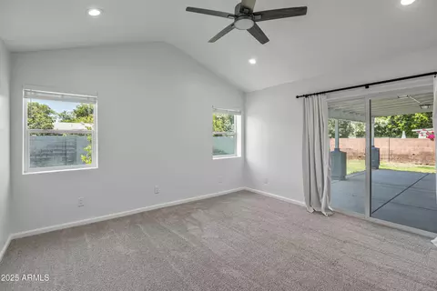 4825 E Piccadilly Rd, Phoenix, AZ 85018 photo 8