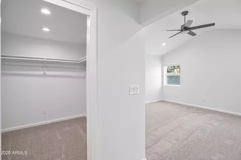 4825 E Piccadilly Rd, Phoenix, AZ 85018 photo 11