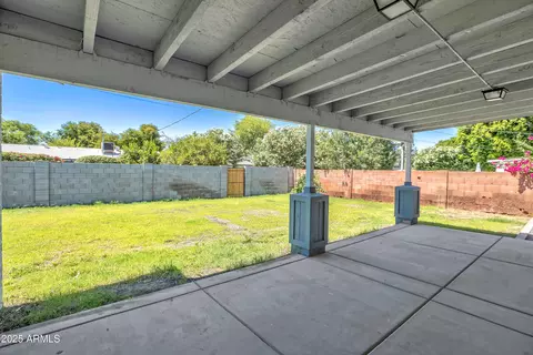 4825 E Piccadilly Rd, Phoenix, AZ 85018 photo 17