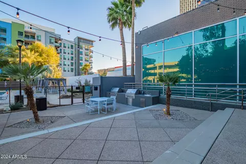 Exterior - 1 E Lexington Ave #908, Phoenix, AZ 85012 photo 8 of 13