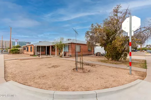 1857 Earll Dr, Phoenix, AZ 85016