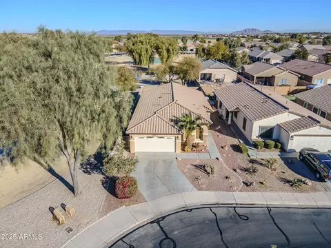 44932 W Gavilan Dr, Maricopa, AZ 85139