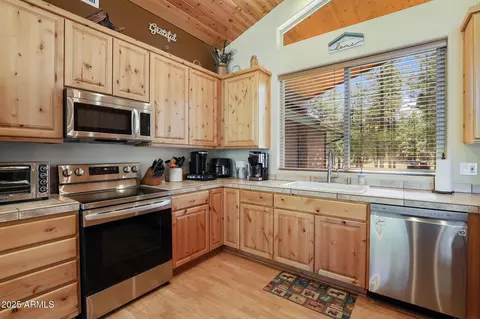 2893 Apache Dr, Happy Jack, AZ 86024 photo 16