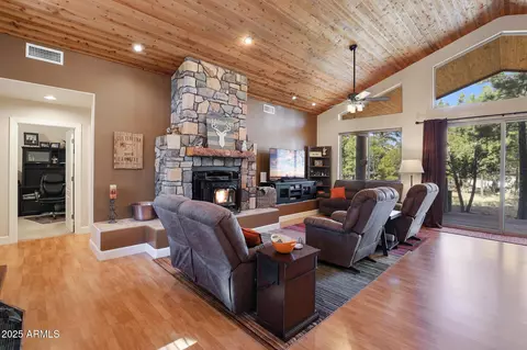 2893 Apache Dr, Happy Jack, AZ 86024 photo 11