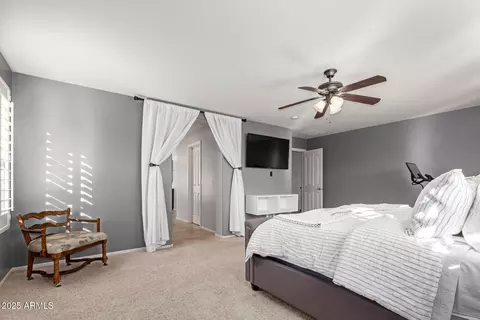 739 E Lovebird Ln, Gilbert, AZ 85297 photo 18