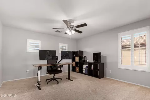 739 E Lovebird Ln, Gilbert, AZ 85297 photo 14