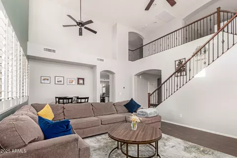 739 E Lovebird Ln, Gilbert, AZ 85297 photo 6