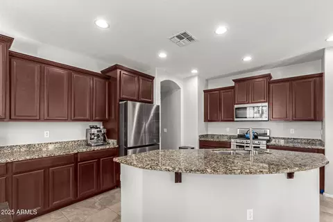 739 E Lovebird Ln, Gilbert, AZ 85297 photo 12