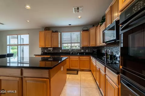 3126 E San Angelo Ave, Gilbert, AZ 85234 photo 7