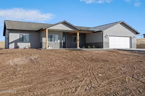 9876 E Pronghorn Ln, Prescott Valley, AZ 86314