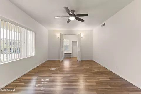Living - 6547 N 3rd Ave, Phoenix, AZ 85013 photo 1 of 7