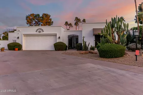 Exterior - 145 E Boca Raton Rd, Phoenix, AZ 85022 photo 2 of 32